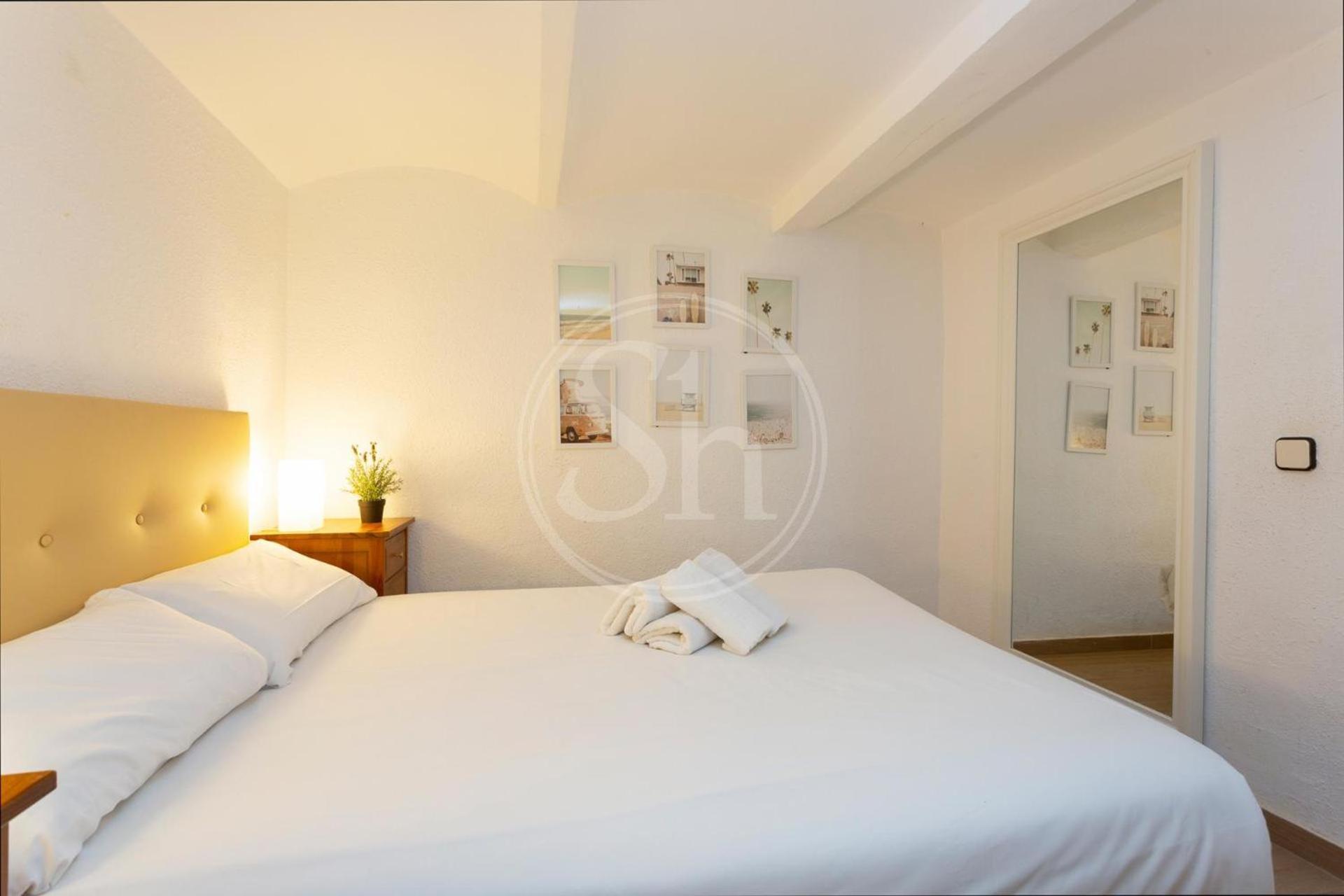 Practico Apartamento Cerca De Estacion De Sants Barcelona Luaran gambar